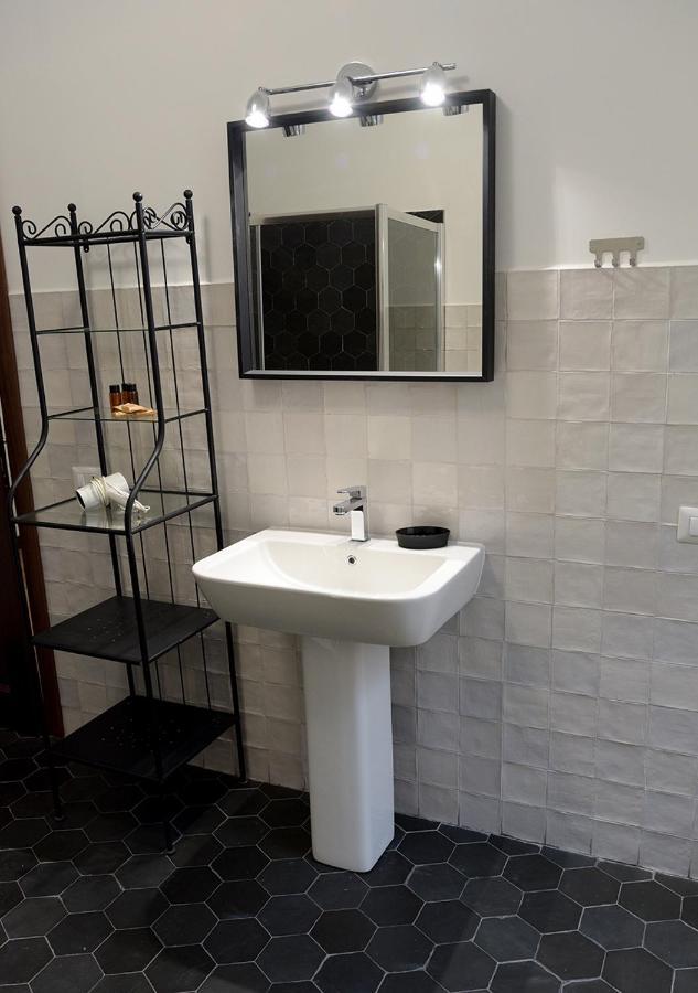 Colosseum Comfortable Apartment 罗马 外观 照片